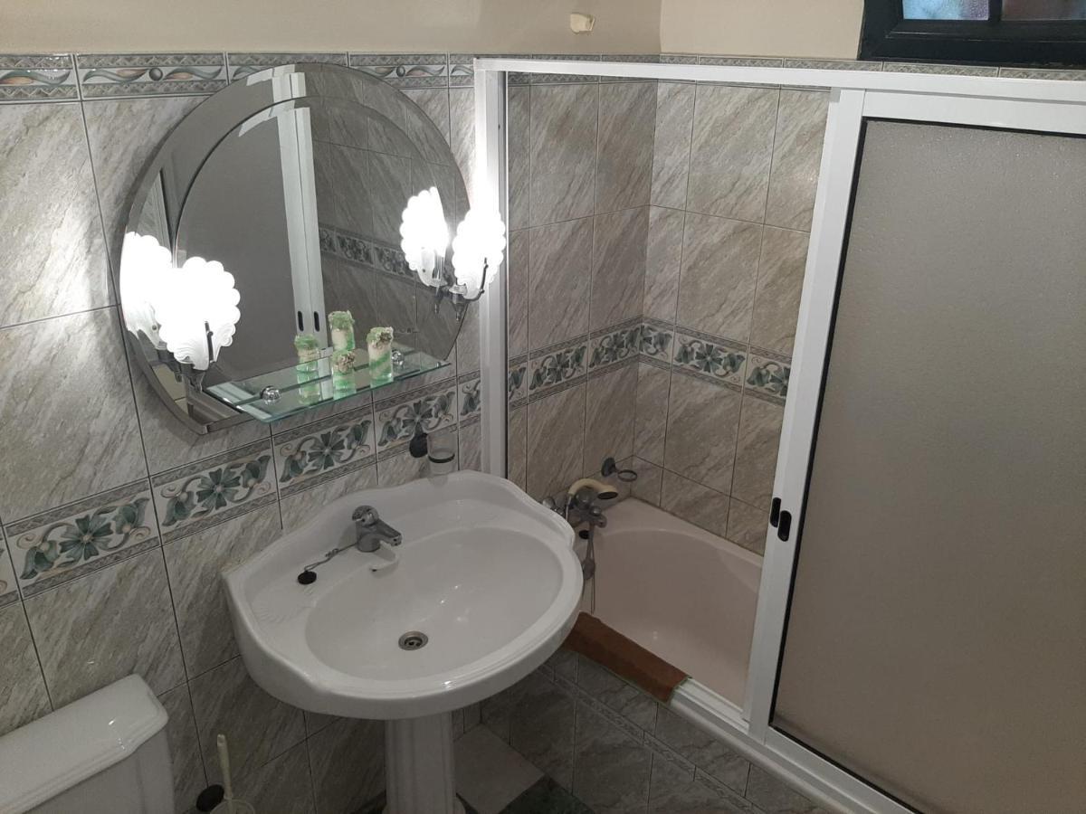 הוילה Câmara de Lobos Casa Do Terco מראה חיצוני תמונה