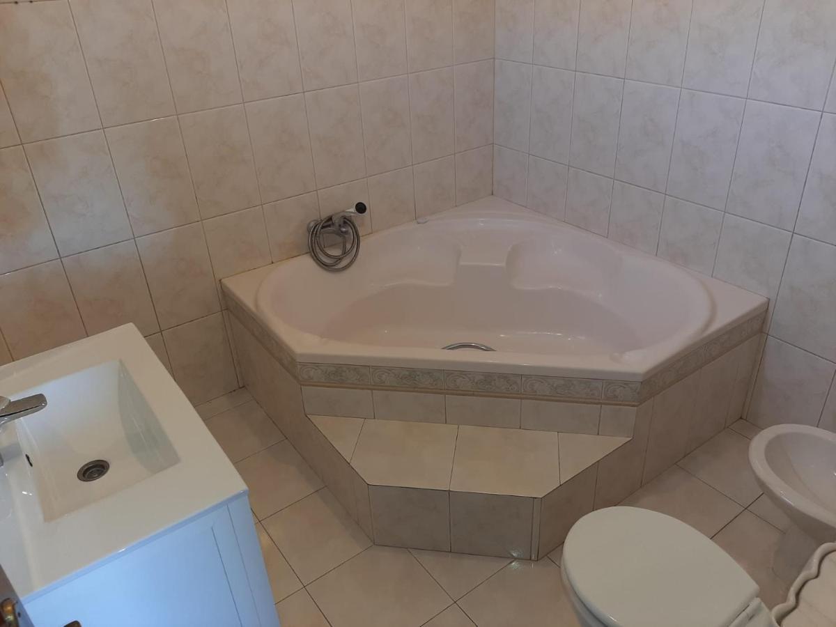 הוילה Câmara de Lobos Casa Do Terco מראה חיצוני תמונה